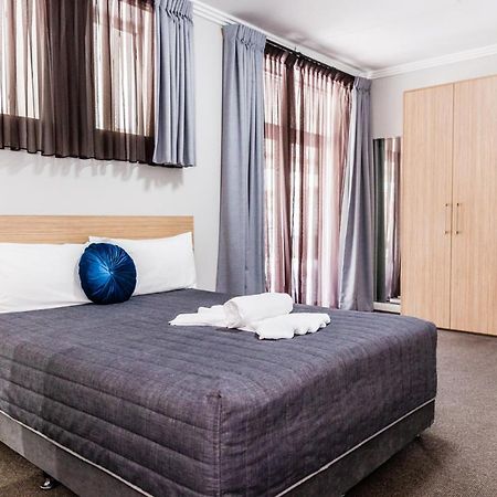 Lakes And Ocean Hotel Форстер Екстер'єр фото